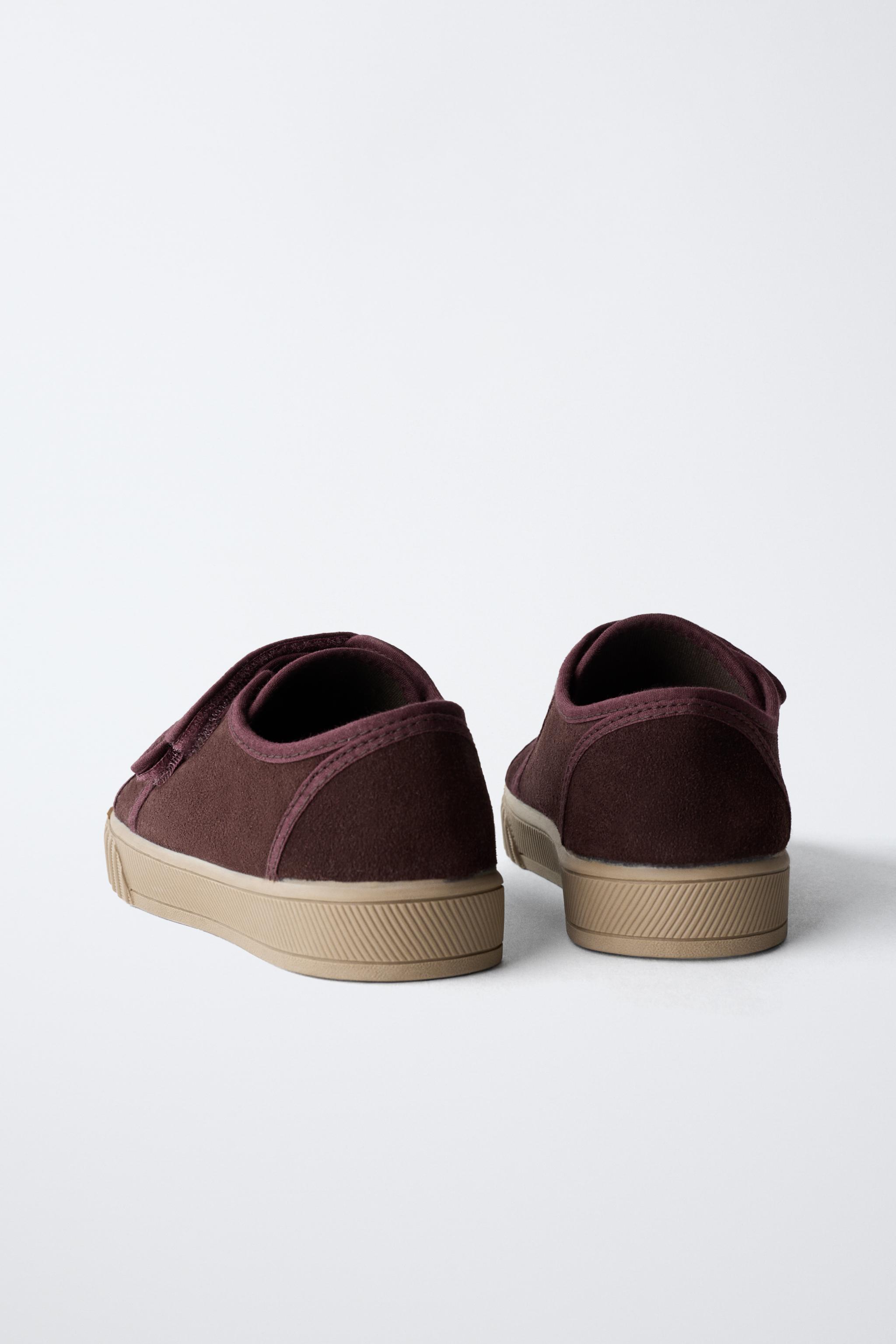 TENNIS OU BASKET EN DAIM